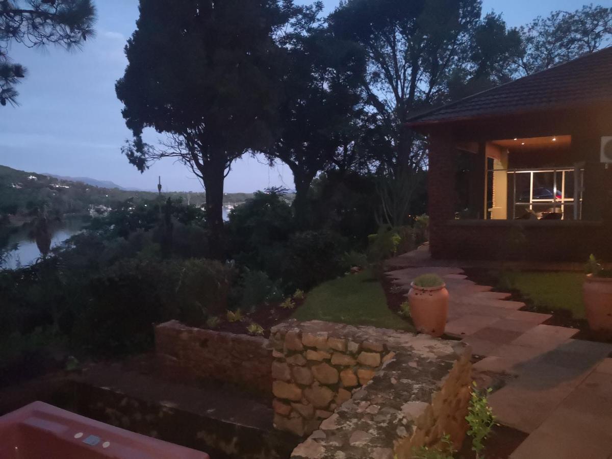 Hotel Metsing At Harties à Hartbeespoort Extérieur photo
