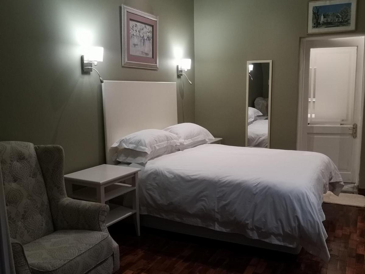 Hotel Metsing At Harties à Hartbeespoort Extérieur photo