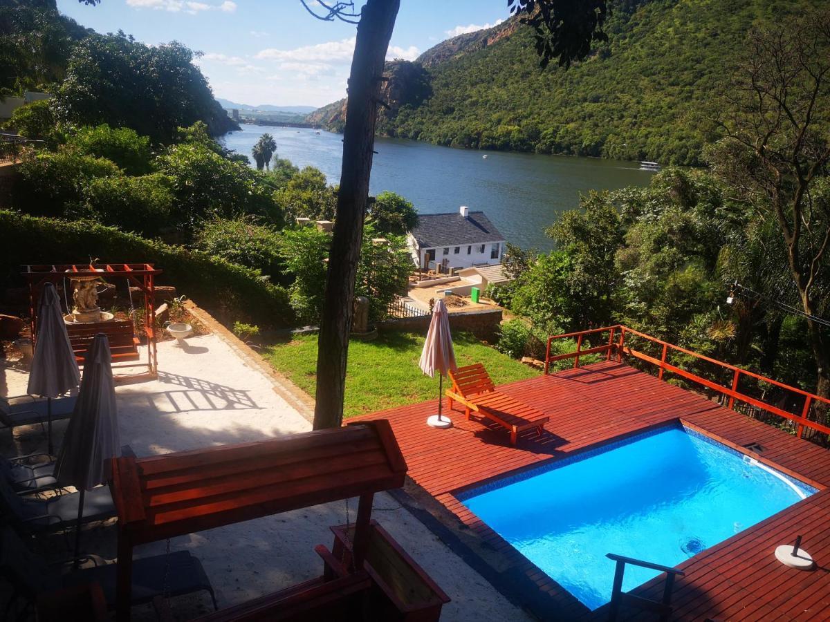 Hotel Metsing At Harties à Hartbeespoort Extérieur photo