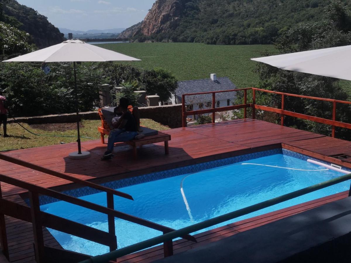 Hotel Metsing At Harties à Hartbeespoort Extérieur photo