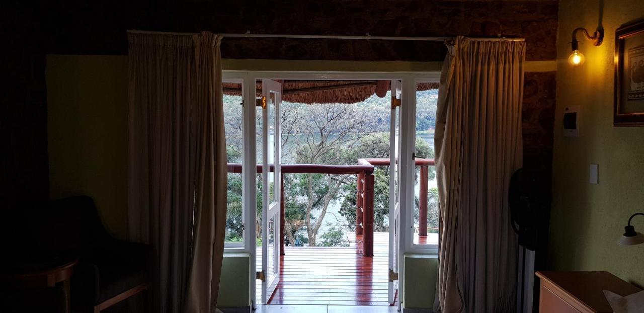 Hotel Metsing At Harties à Hartbeespoort Extérieur photo