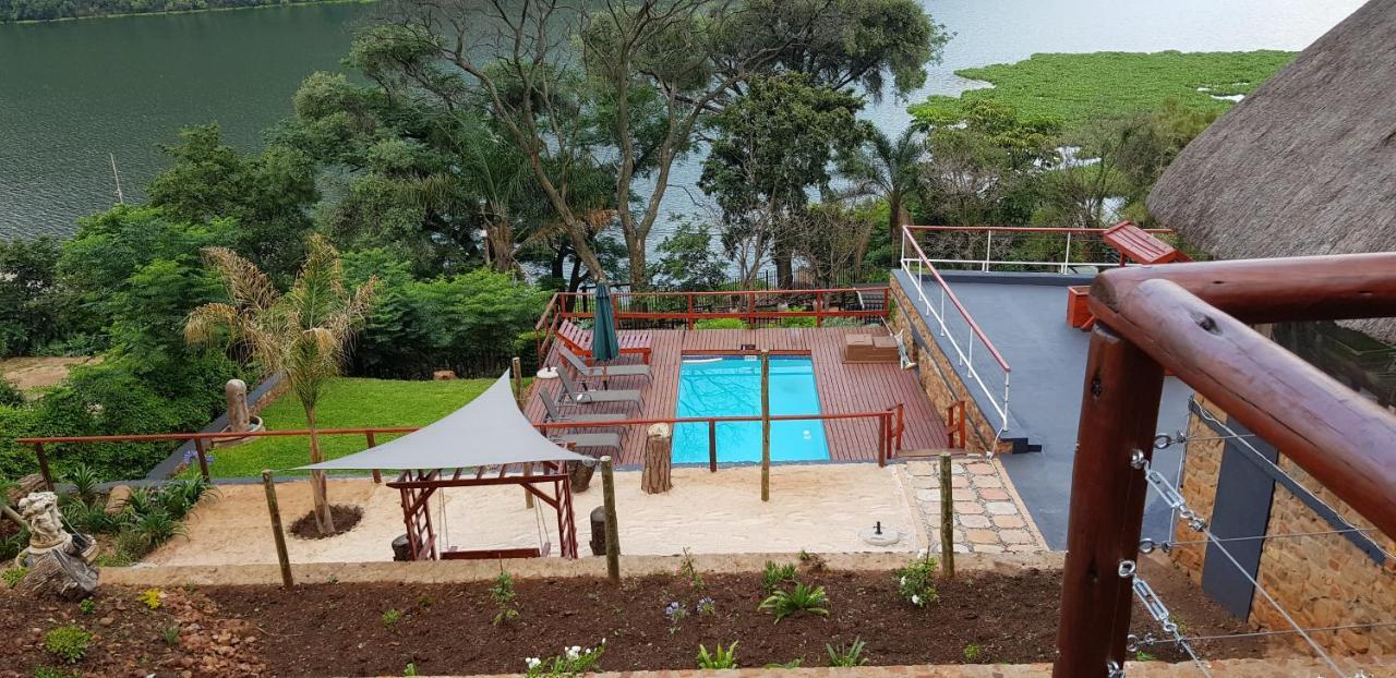 Hotel Metsing At Harties à Hartbeespoort Extérieur photo